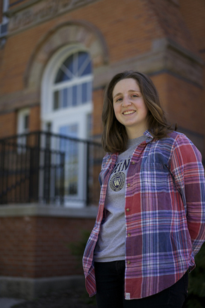 English Major Selected to Speak at Commencement
