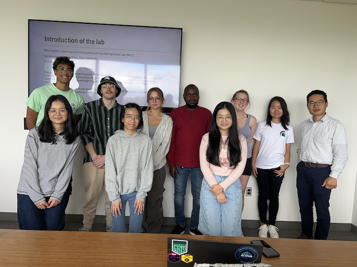 A photograph of the student researchers in the MLC lab